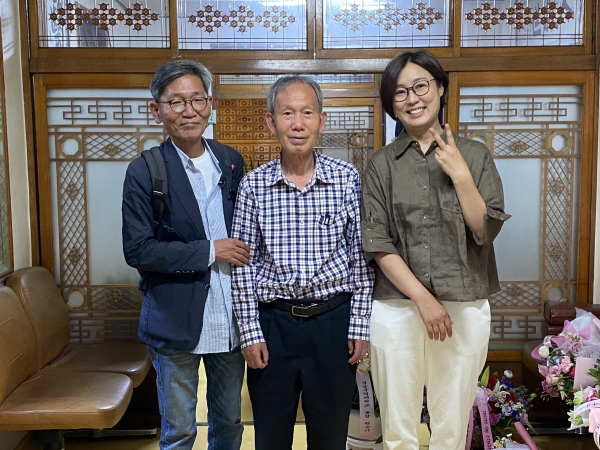 지역언론의 의기투합, 은둔한 큰 어른 세상에 알렸다