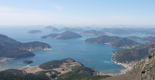 한려해상국립공원 전경. /경남도민일보 DB