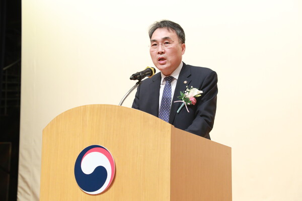 이종욱 전 조달청장. /조달청