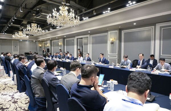 경남도-경남 국회의원 보좌진 정책간담회가 지난 14일 서울 여의도 켄싱턴호텔에서 열리고 있다. /경남도