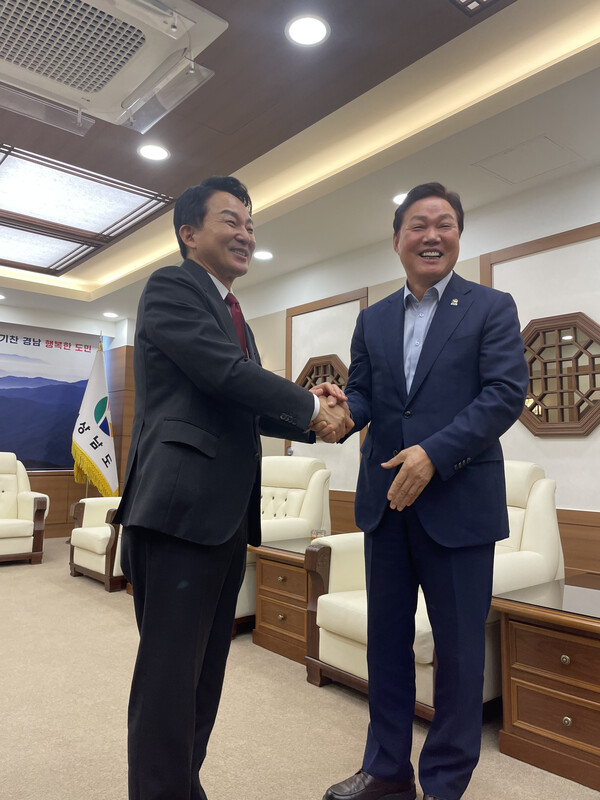 국민의힘 당 대표로 출마한 원희룡 전 국토교통부장관은 28일 박완수 경남도지사와 회동을 했다. /이미지