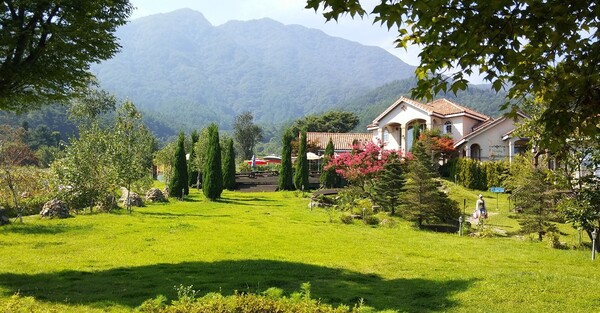 함양 '하미앙'이 산림청 주관 아름다운 민간정원 30선에 선정됐다. 하미앙 정원 모습. /하미앙
