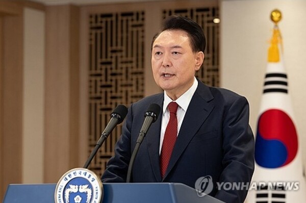 윤석열 대통령이 12일 용산 대통령실에서 대국민 담화를 하고 있다. /연합뉴스