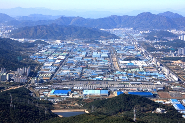 창원국가산업단지 전경. /창원시