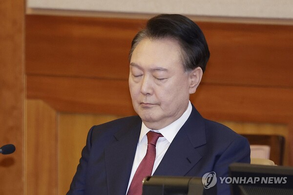 눈 감은 윤석열 대통령. /연합뉴스