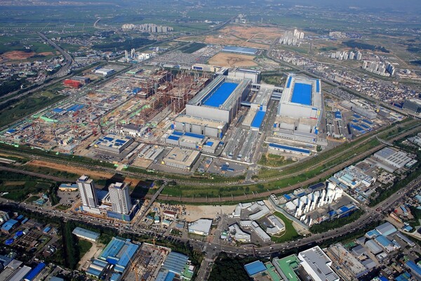 삼성전자 평택 캠퍼스. 삼성전자는 수도권 규제 완화 덕에 반도체 공장 확장을 추진하고 있다. /삼성전자