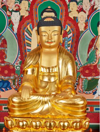 양산 원효암 석조약사여래좌상. /양산시