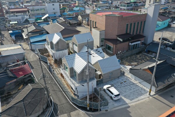 합천군 삼가면 도시재생사업으로 조성돼 2022년부터 운영 중인 숙박·체험시설 삼가스테이 '머물다 家(가)'. /경남도