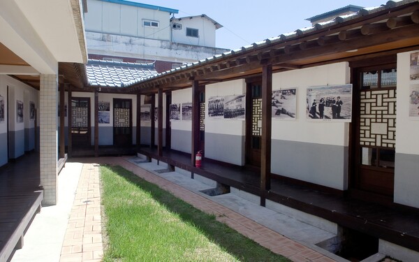 거창근대의료박물관 입원동.