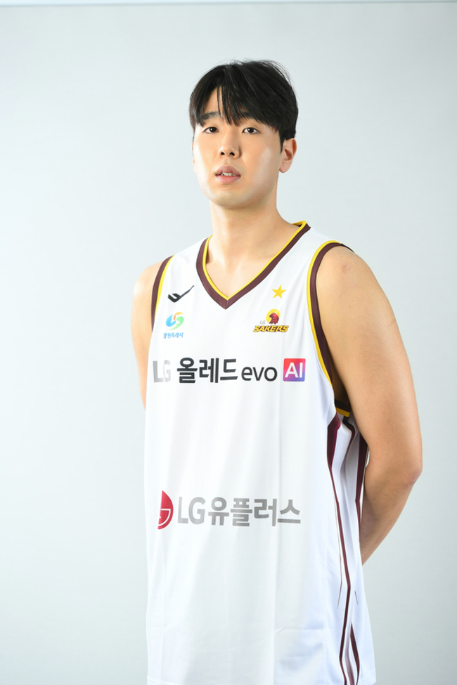 2025 신인 드래프트에서 지명된 창원LG 지용현. /KBL