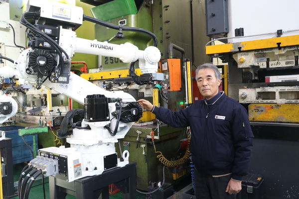 "24시간 돌아가니 추가 주문도 완벽 대응" - 뉴스 썸네일 이미지